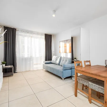 Pulawska By Your Freedom Apartment